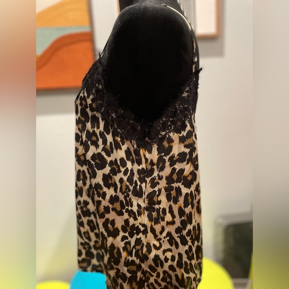 🍀3 FOR $15🍀 | Nordstrom BP | Leopard | Satin Cami | Black Lace | Medium EUC - Picture 5 of 9